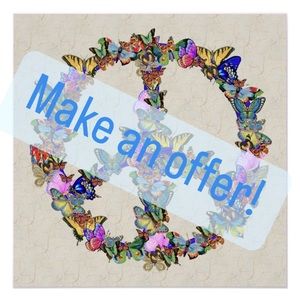 🦋✌️🦋 Make an offer!! I’d rather sell than have it hanging around🙃💃🏻🦋✌️🦋